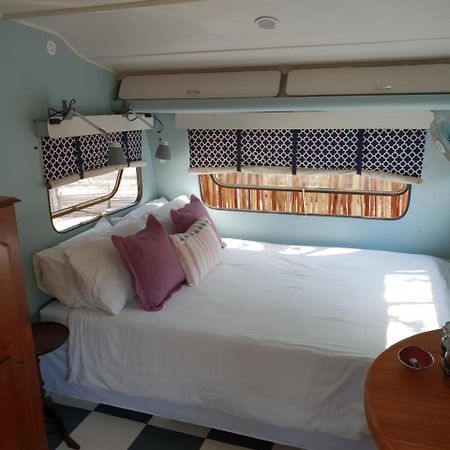 Oasis Shanti Backpackers Oudtshoorn Buitenkant foto